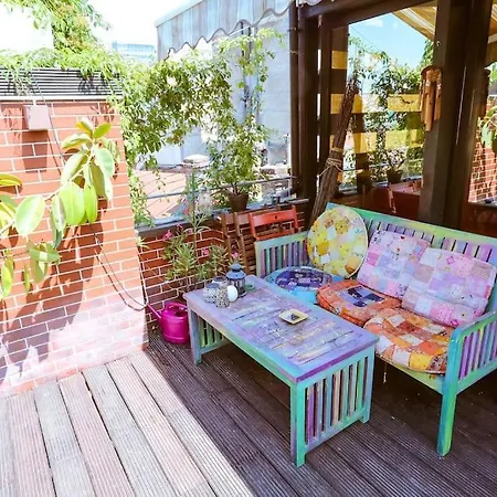 Old Town Bohemian With Terrace 公寓