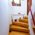 Old Town Bohemian With Terrace 아파트 부쿠레슈티