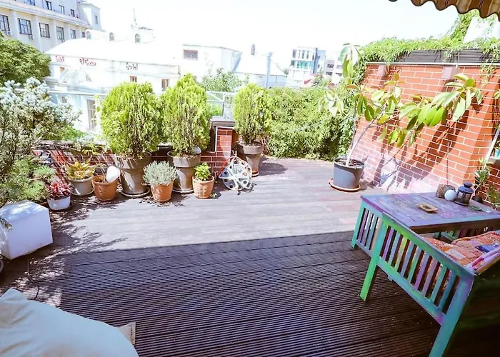 Old Town Bohemian With Terrace * 布加勒斯特